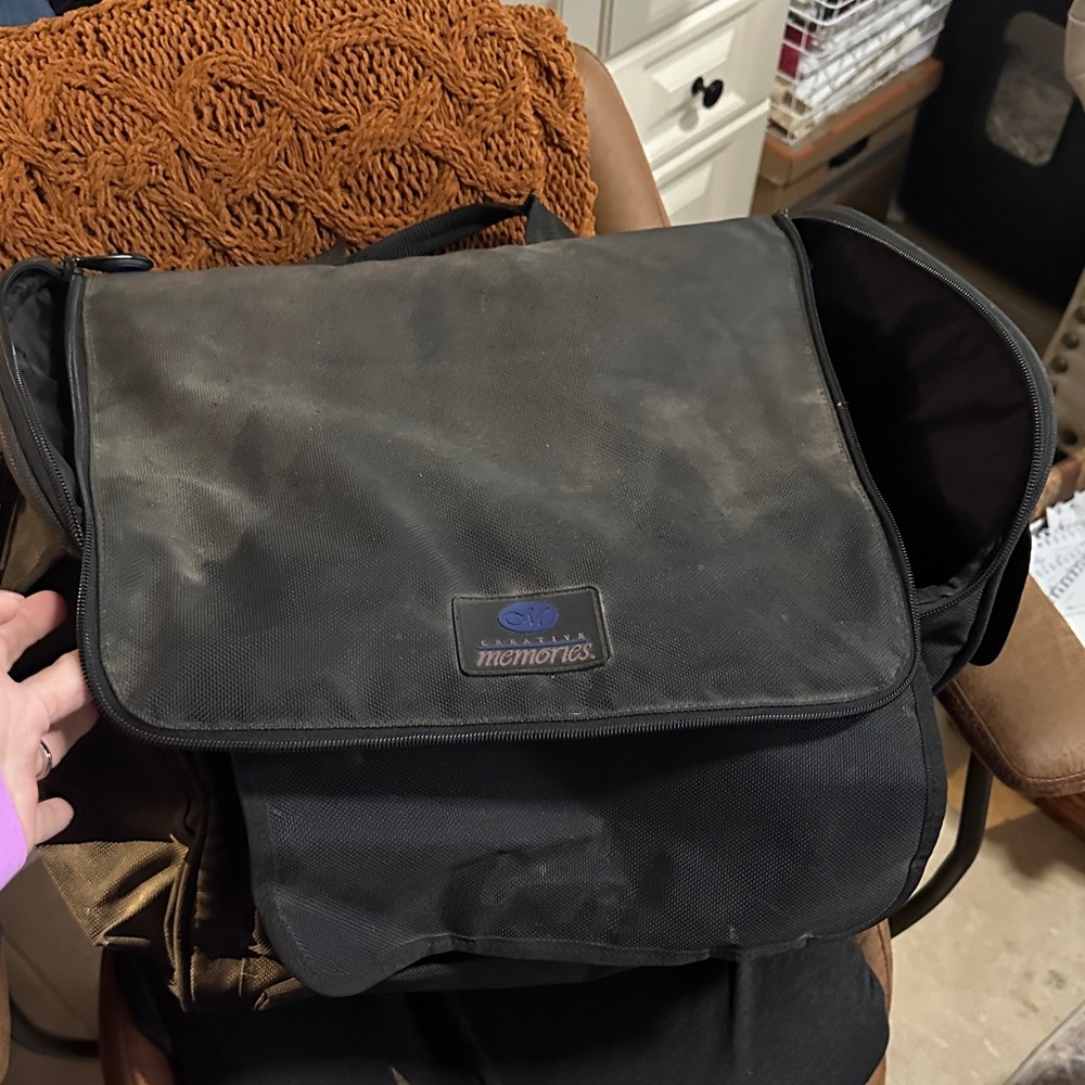 Creative Memories Black Messenger Bag